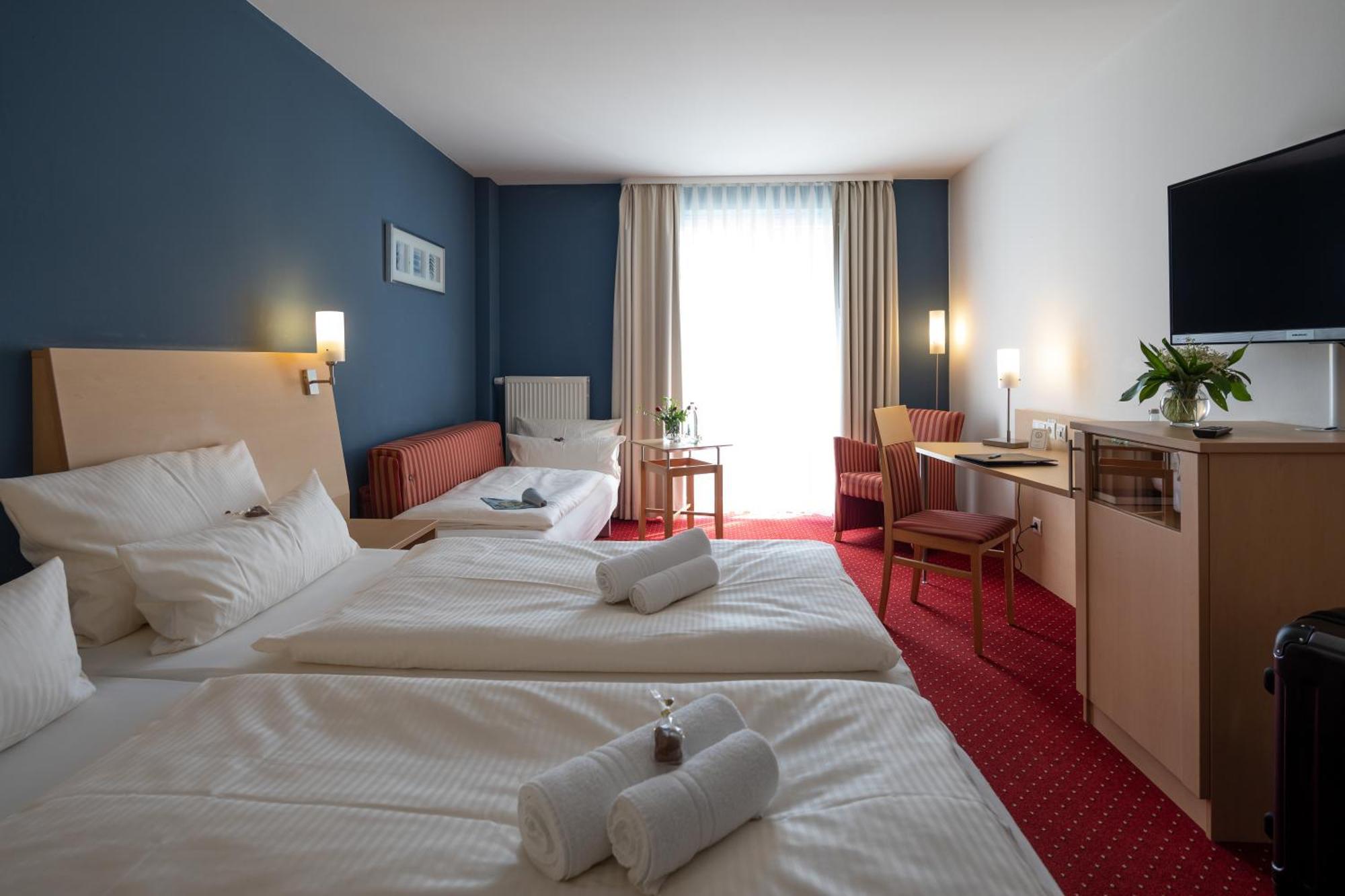 קרלשטאדט Hotel Mainpromenade ***S מראה חיצוני תמונה